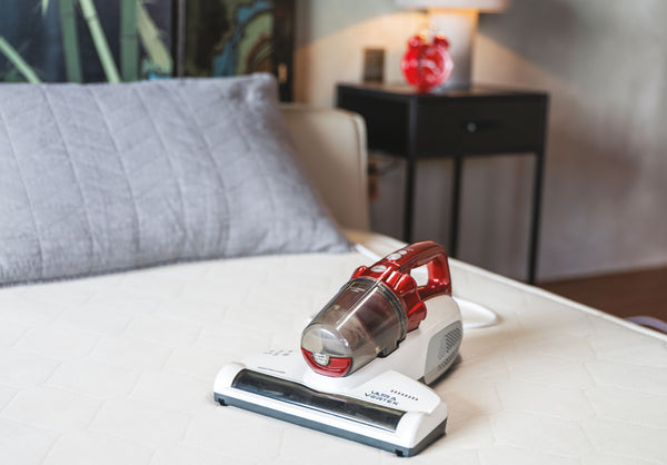 Hoover Ultra Vortex MBC500UV 011 aspirapolvere senza filo Rosso Senza sacchetto